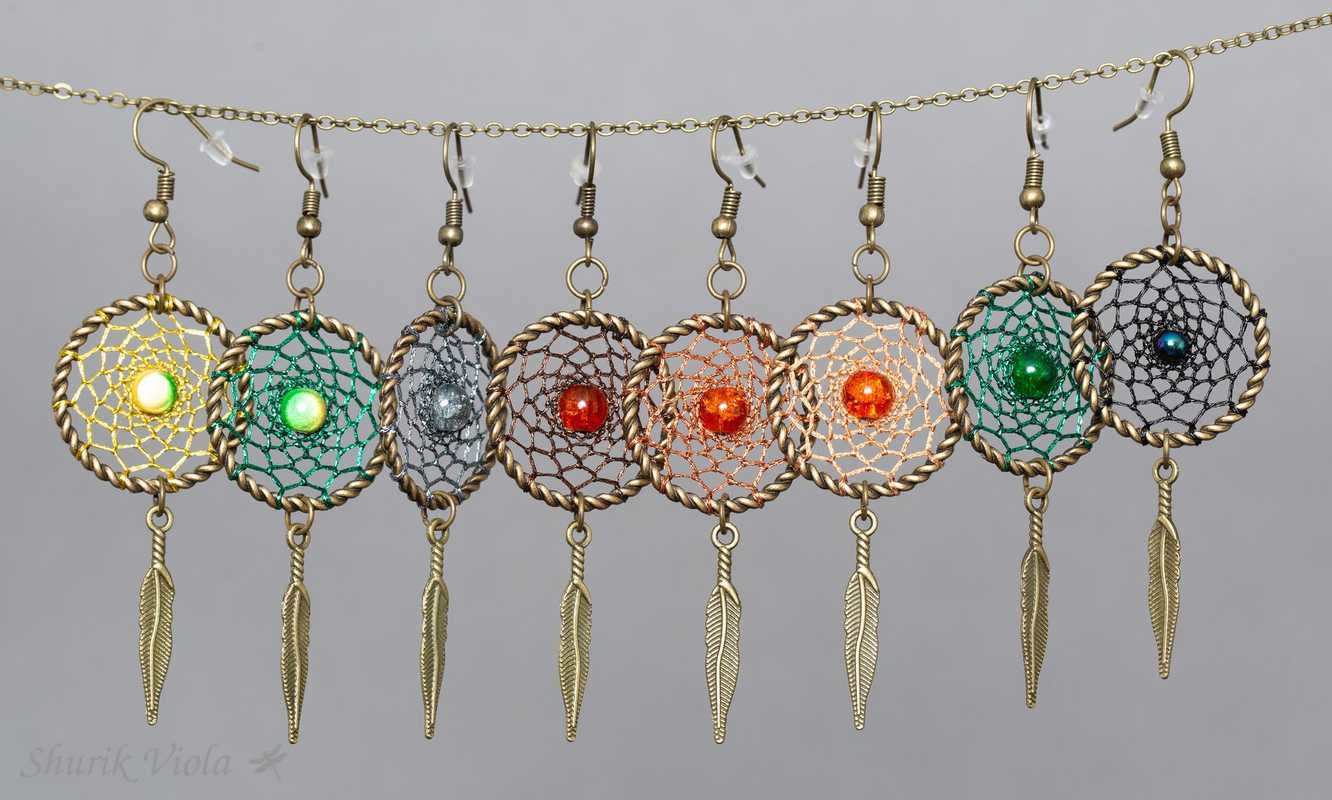 Earrings dreamcatchers / Boucles d'oreilles en forme d'attrape rêves - Shurik Viola