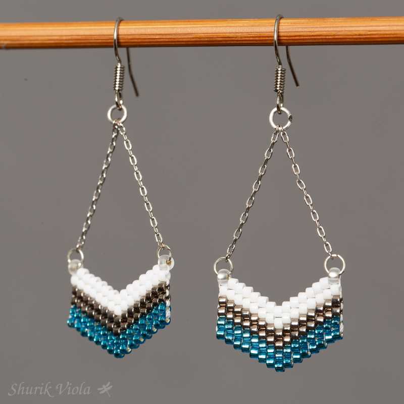 Seed bead earrings / Boucles d'oreilles en perles de rocaille - Shurik Viola