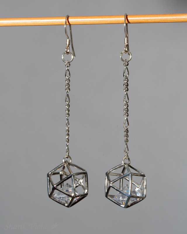 Earrings  / Boucles d'oreilles - Shurik Viola
