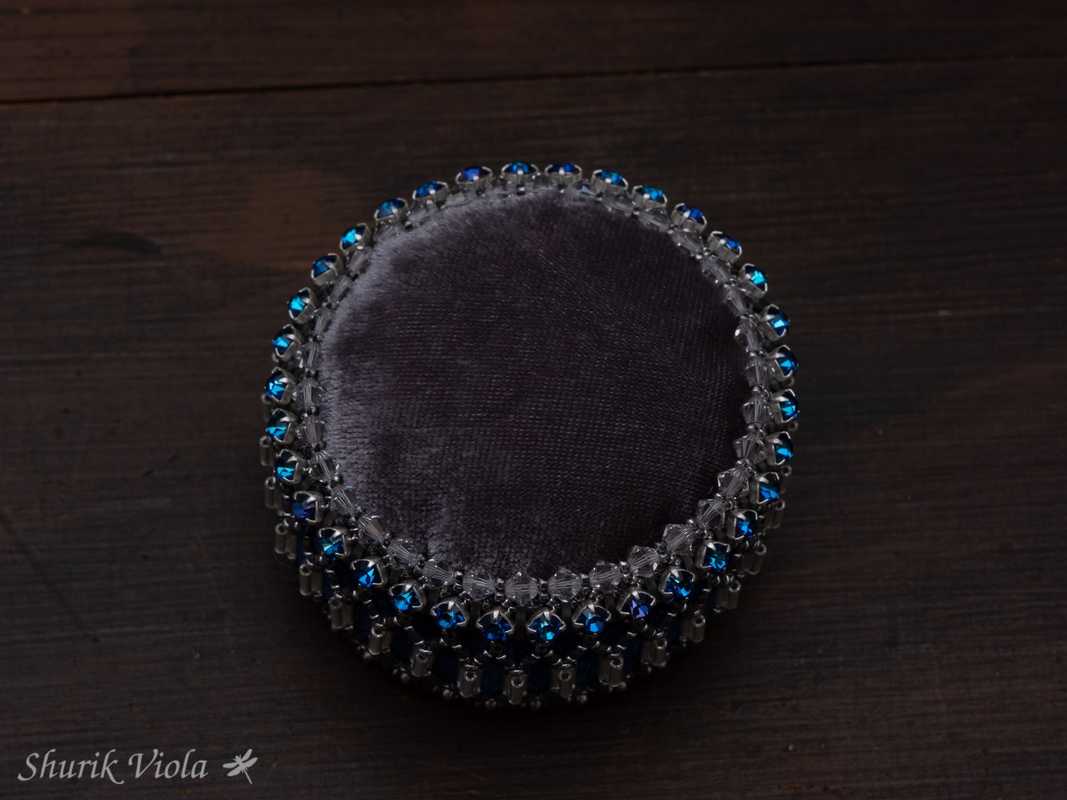 Pincushion / Pique-aiguille