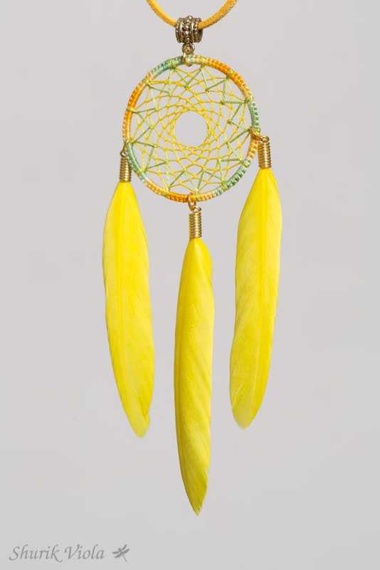 Pendant dreamcatcher "Orange blossom" / Pendentif attrape rêves "Fleur d'oranger" - Shurik Viola