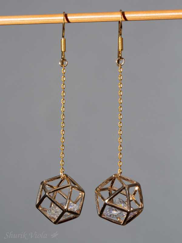 Earrings  / Boucles d'oreilles - Shurik Viola