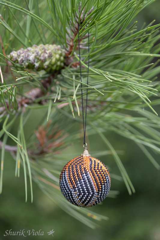 Boule de Noël / Christmas ball - Shurik Viola