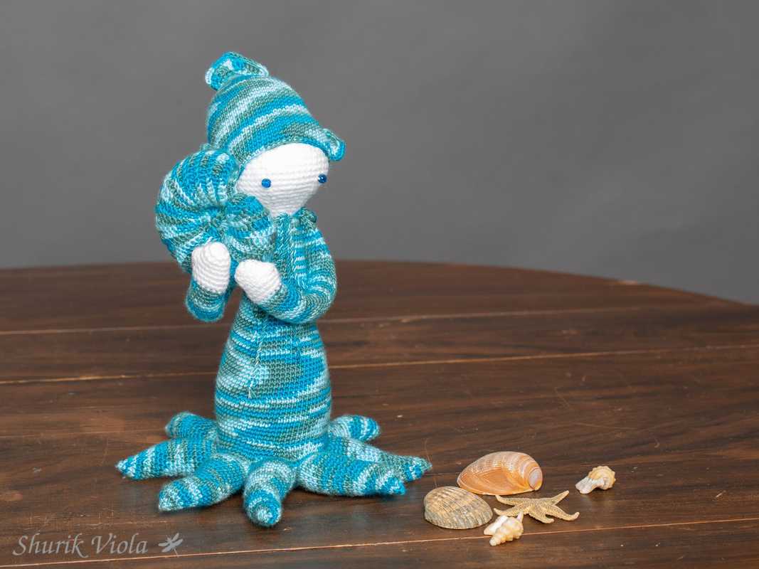 Toy Lalylala Oleg the Octopus / Jouet Lalylala Oleg la Pieuvre - Shurik Viola