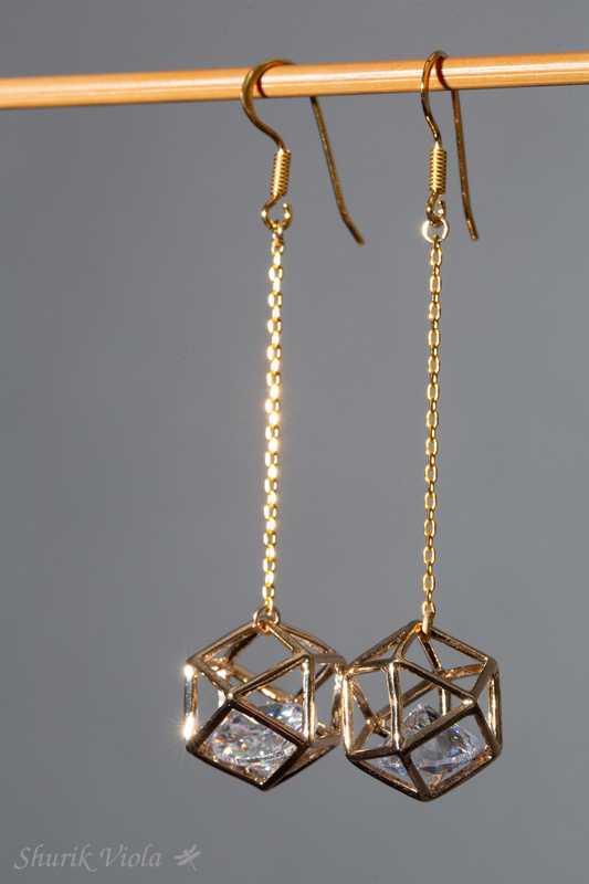 Earrings  / Boucles d'oreilles - Shurik Viola