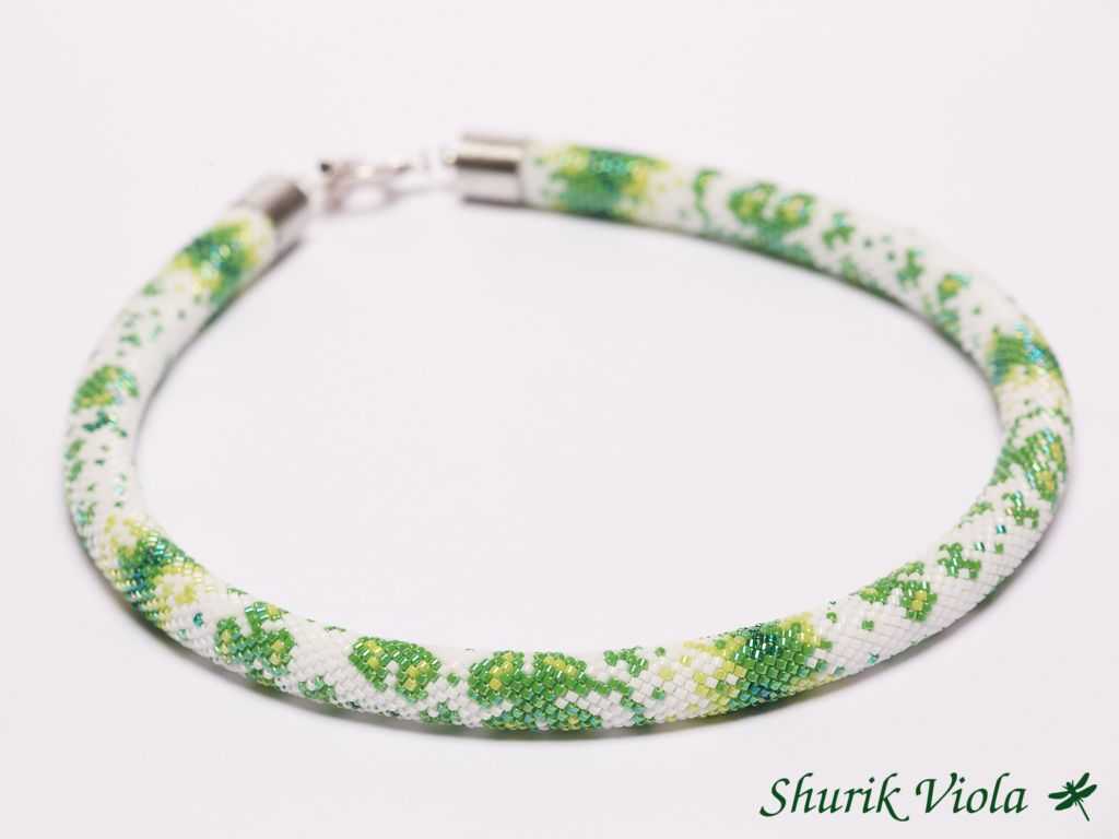Seed bead necklace / Collier en perles de rocaille - Shurik Viola